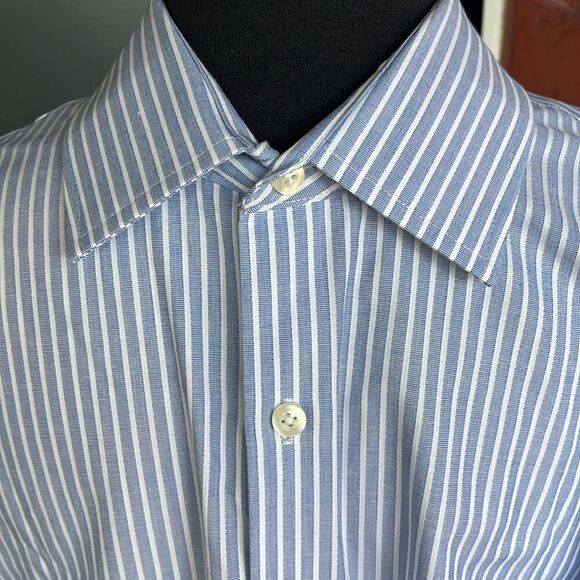 MICHAEL Michael Kors blue/white stripe button front/cuffs shirt. 16 1/2 34-35. - Picture 2 of 6